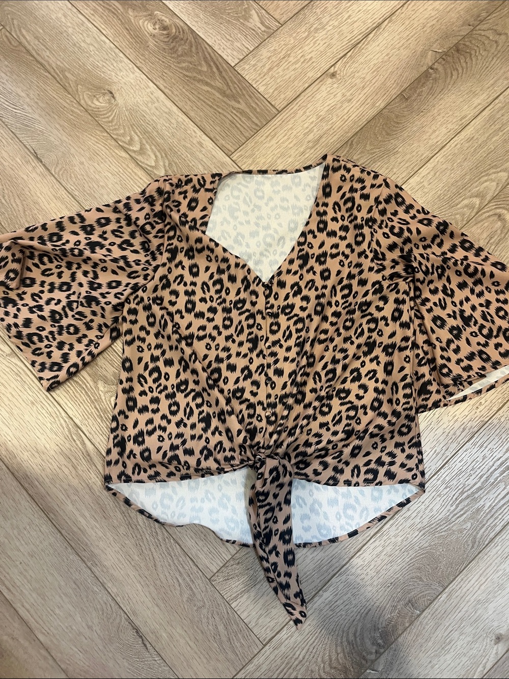 Women’s short sleeve blouse